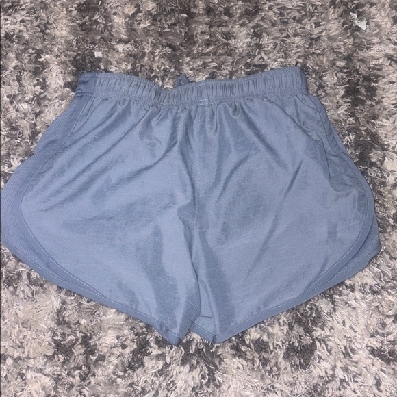 Nike Women's Athletic Gray Shorts - Picture 4 of 5